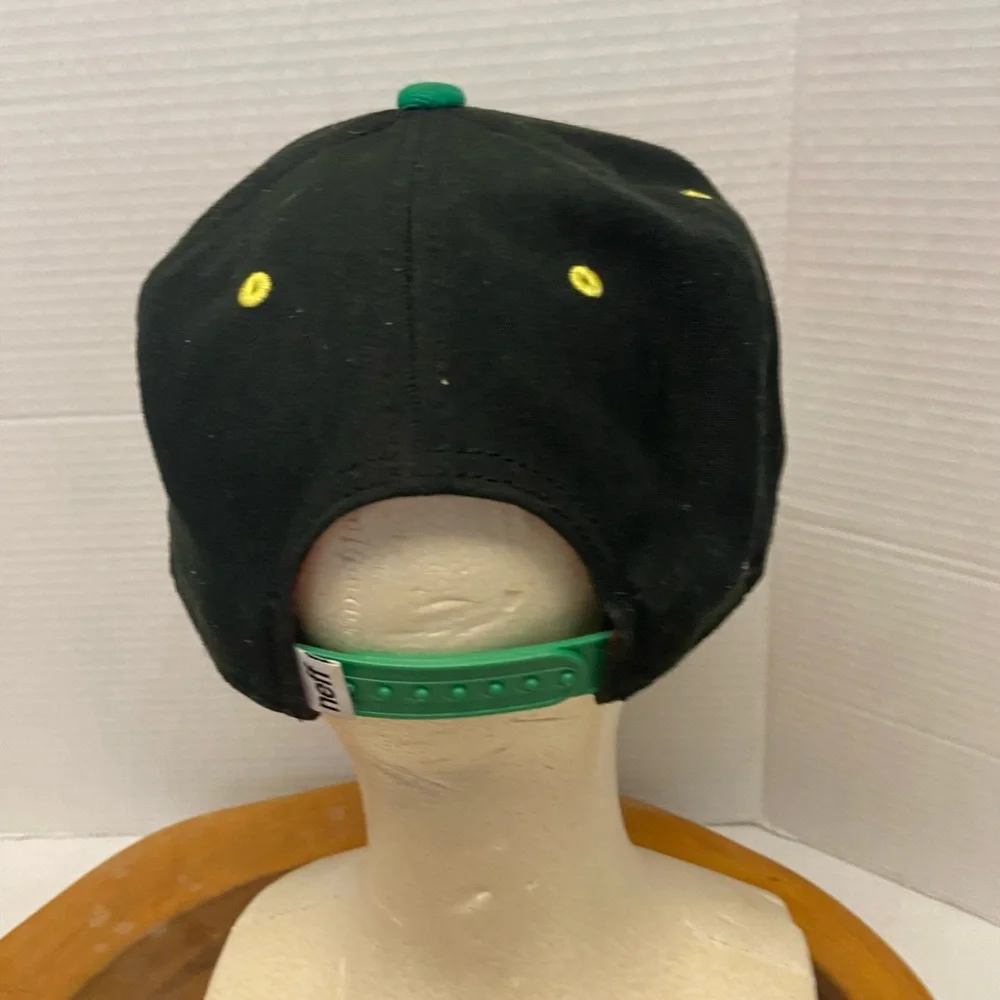 NEFF Colorful Cap SnapBack Cap